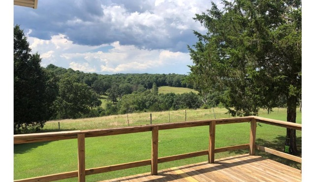 “Country Living” Near Norfork Lake