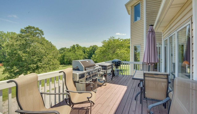 Country Living w/Spacious Yard: Sibley Home!