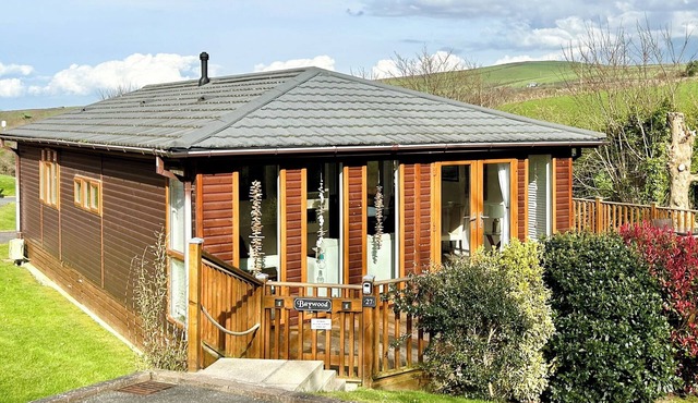 Country Lodge Four Platinum