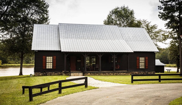 Country Lodge Getaway