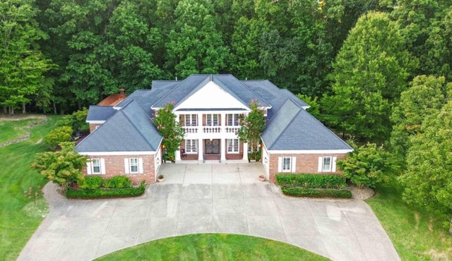 Country Mansion