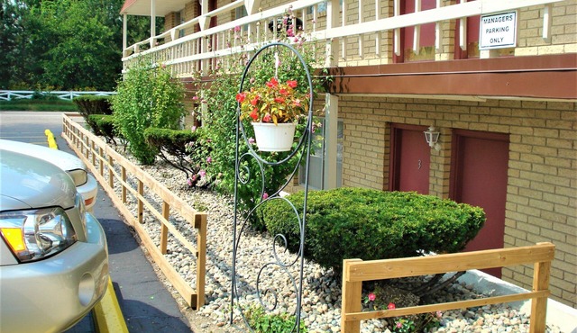 Country Meadow inn