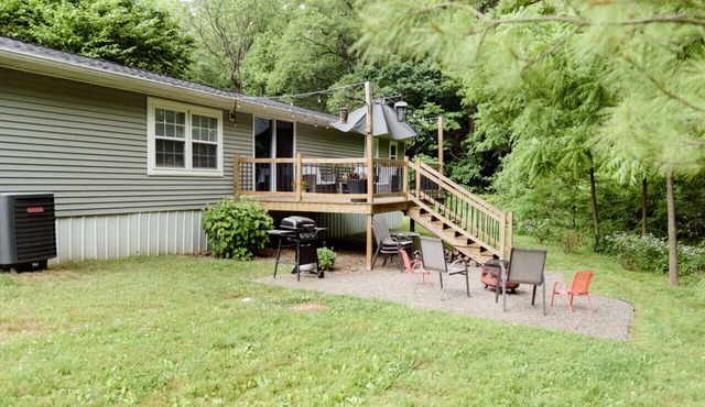 Country Outback Cozy Home *W/Camp Fire Pit*