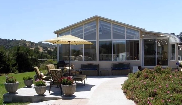 Country Paradise -- 5 Minutes from Mazda Raceway Laguna Seca