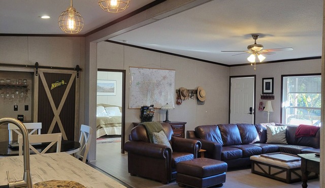 Country property, 3-bedroom/2-bath farmhouse on 4 acres. Minutes from downtown.