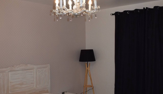 Country property close to the Blaye cycle path