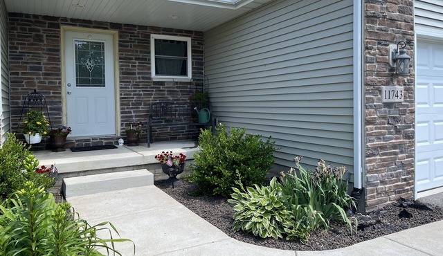 Country Quiet - Close to Amenities