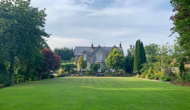 Country Residence In Conwy Valley Near Conwy