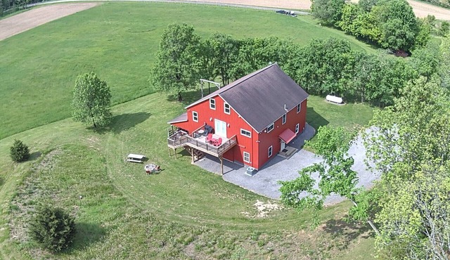 Country Retreat in the heart of Pike County Illinois