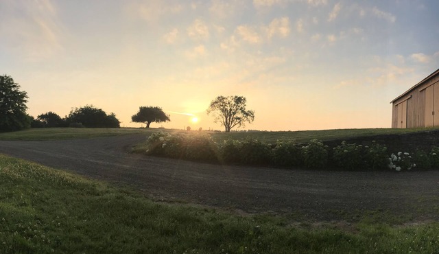 Country Retreat of Beautiful Vistas offering Serenity or Activity