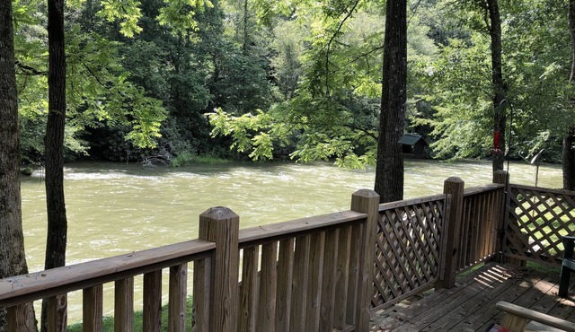 Country River Cabin