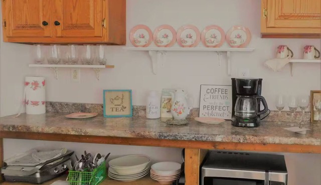 Country Rose Cottage