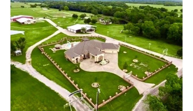 Country Side Spacious ranch home