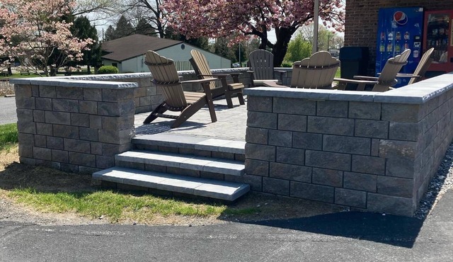 Country Squire Inn and Suites