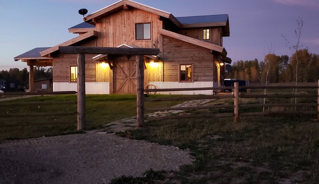 Country style guest house with Teton views