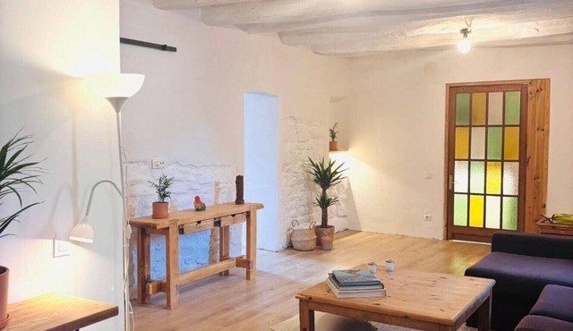 Country-Style House in the Heart of Catalonia