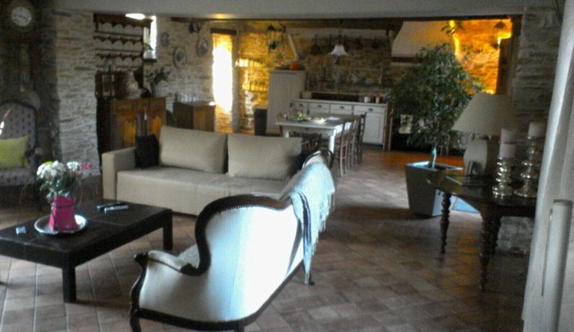 Country-style rooms ideal for recharging your batteries 6 adults+2 children.