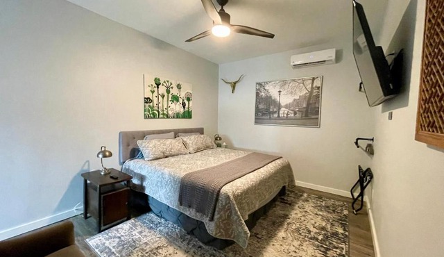 Country Suite Apartment near Lake Fork with Stocked Pond and Walking Trails
