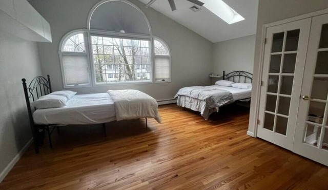 Country vicinity & Modern Living