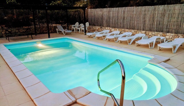 Country villa guest suite & private poolnn
