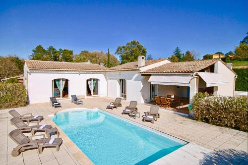 Country villa - Sleeps 8 - Mimosa view