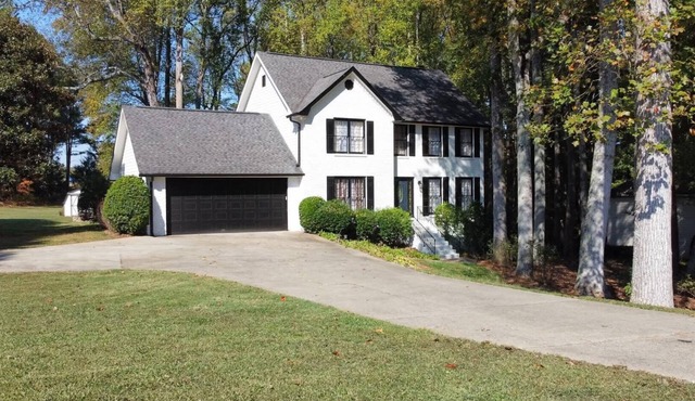 Country warmth meets modern convenience. Spacious 4-bedroom 3 full bath home.