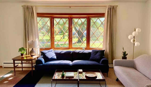 Countryside Gem: Modern Retreat Near Philly + NYC