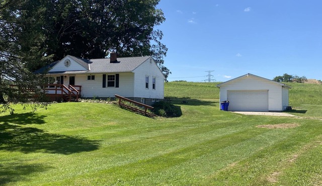 Countryside- 3 Bedroom Home