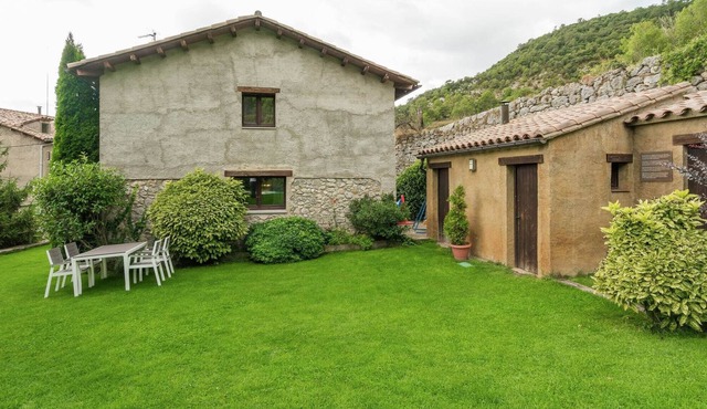 Countryside Cottage in Cambrils with Swimming Pool