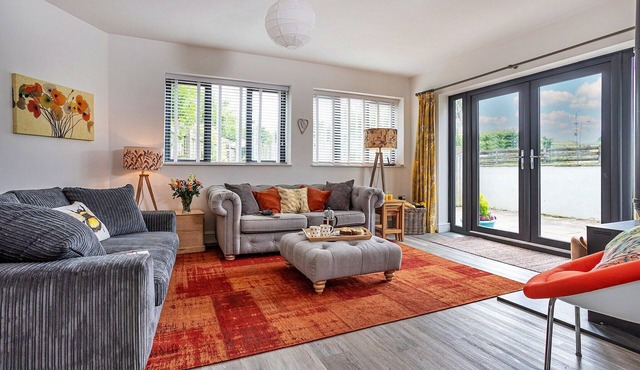 Countryside cottage near Rosley, No deposit