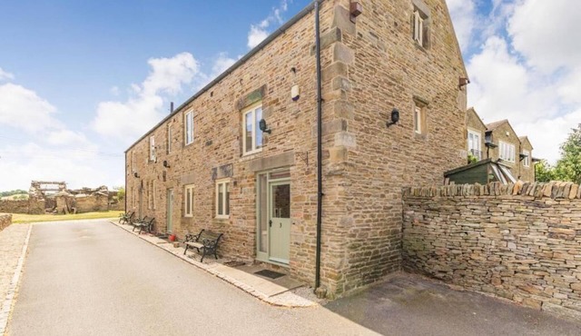 Countryside cottage on the edge of the Peak District