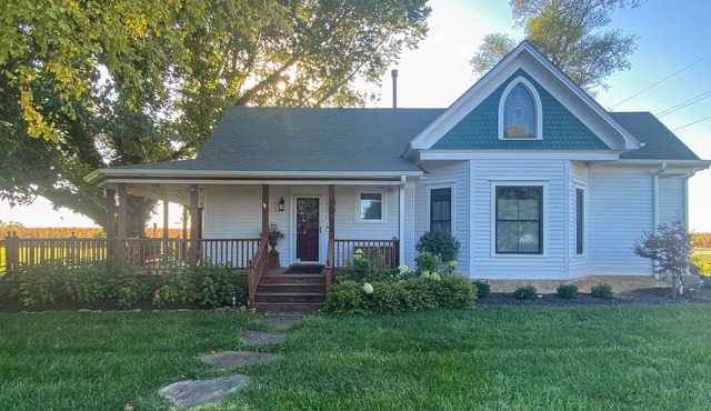 Countryside Cottage w/Large Yard Near Topeka