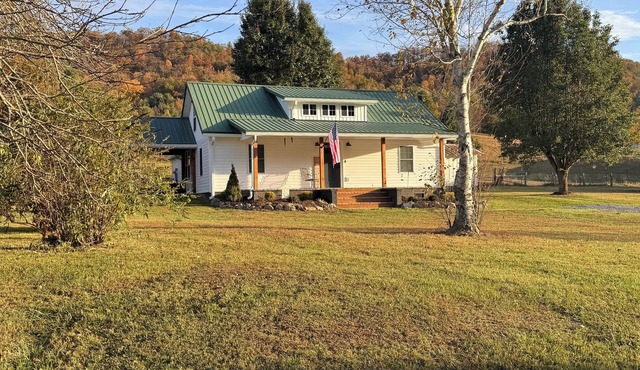 Countryside escape, Farmhouse in beautiful Butler