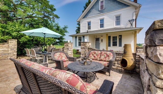 Countryside Home in Wooster w/Patio & Fire Pit