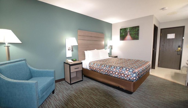 Countryside Inn & Suites Omaha East-Council Bluffs IA