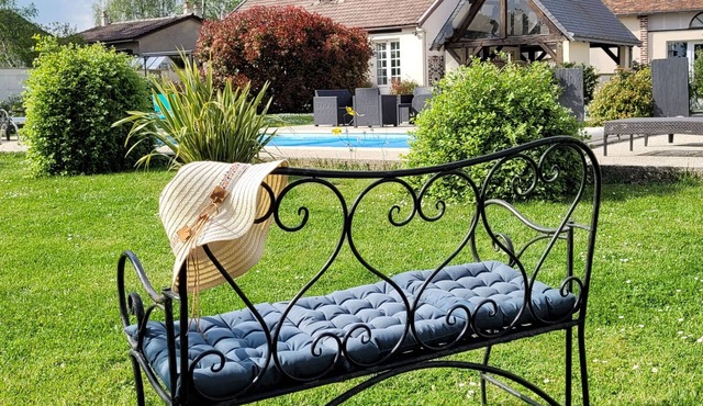 Countryside Retreat with Pool, Spa, Near Chartres – Sleeps 12