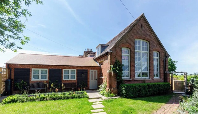 Countryside Victorian schoolhouse, full of character and history, close to Holt.