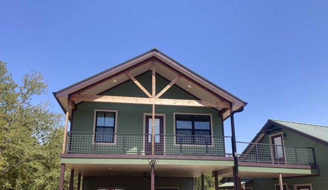 County cottage with pickleball Perfect, if you like the outdoors