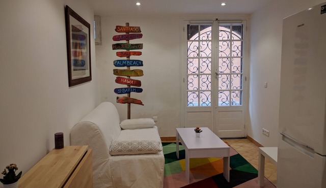 Coup DE Coeur Charmant 2 pc Centre Ville Historique Calme rue Piétonne 2-4 Pers