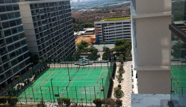 Couple's Getaway @ Palazio with free WIFI (5 mins to IKEA JB)