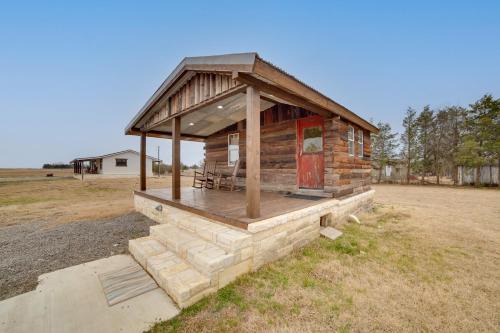 Couple’s Getaway w/Ranch Views - Near Lavon Lake!