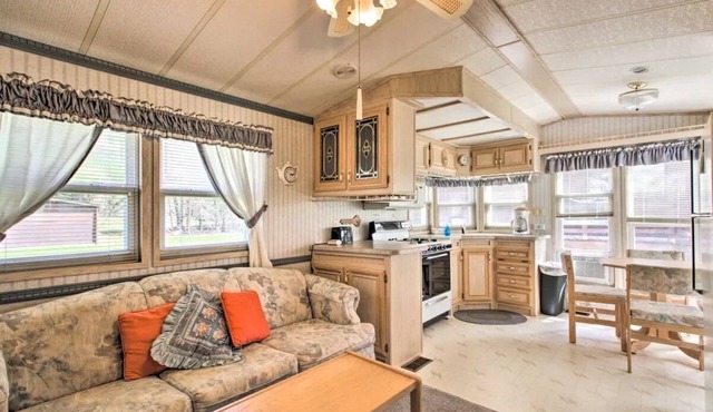 Couples cabin on Three Island Lake in Bemidji, MN