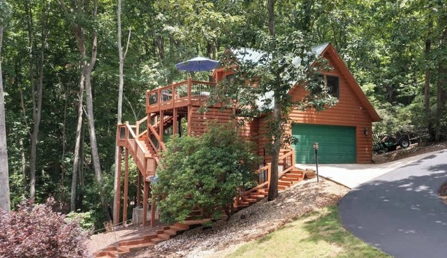 Couples Carriage House Retreat - Wineries & Hiking