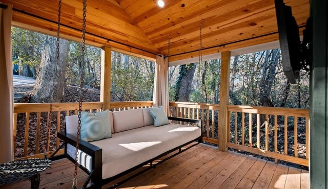 Couples’ Cottage - Ruby Falls - Spa Tub