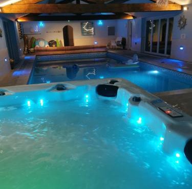 Couples Country Escape includes Private Indoor Pool and Hot tub in North Wales
