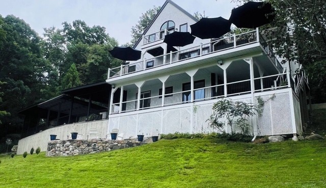 ✔️ Couples getaway n✔️ Family gatherings n✔️ Small retreatsn✔️ Celebration trips