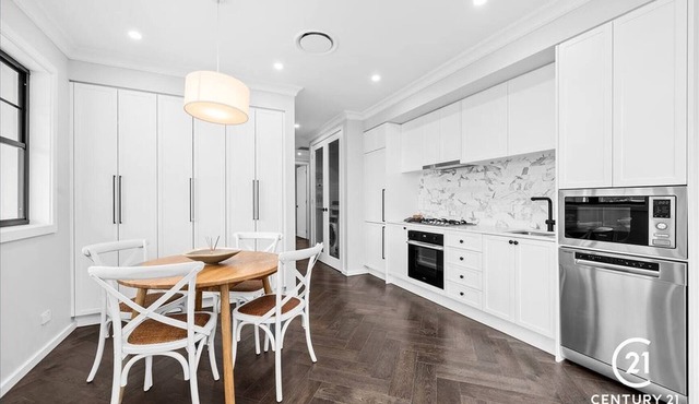 Couples' Haven - 2 Bedrooms