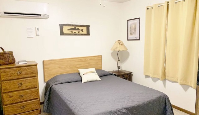 Couples Retreat-Cabin 2