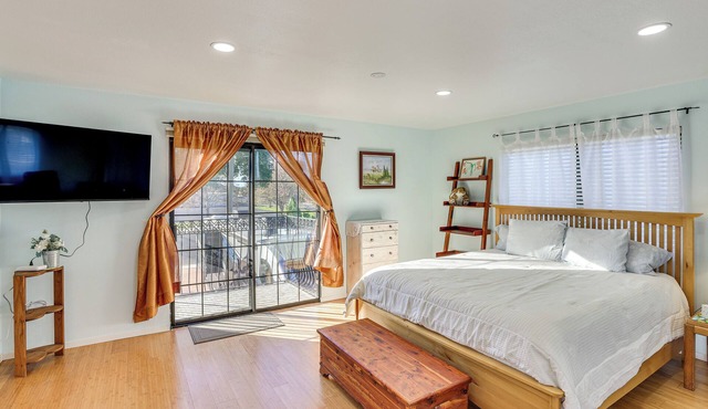 Couple’s Retreat in Lompoc! Studio w/Lush Garden