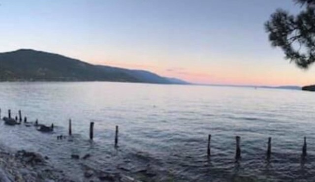 Couples retreat on Flathead Lake with lake access!nn